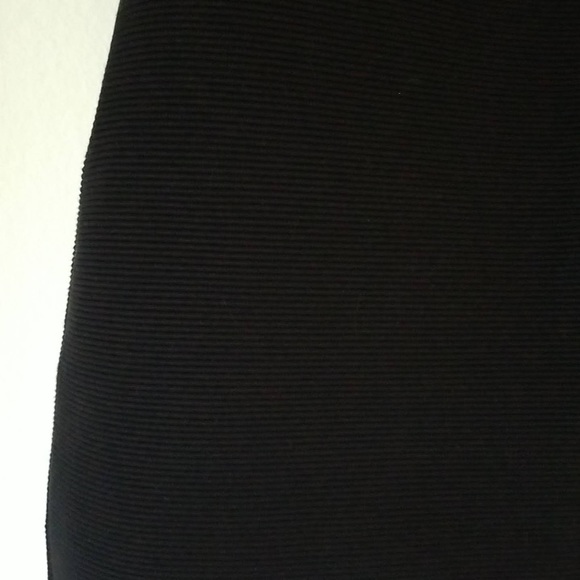 Theory Black Skirt, L - Picture 5 of 5